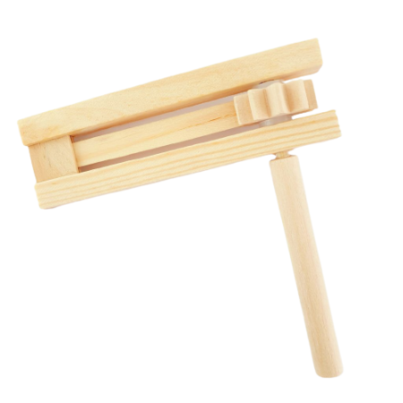Wooden rattle for painting